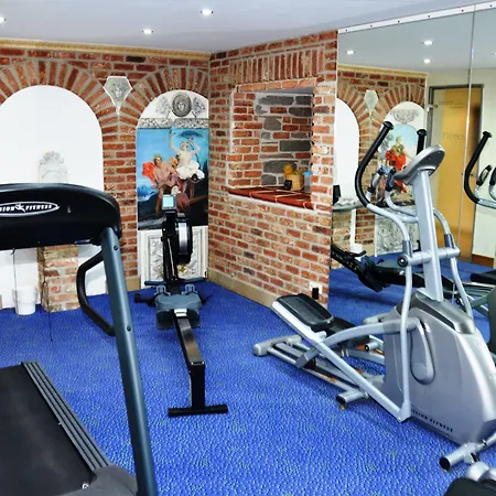 Ringhotel Alpenhof - Patchworkhotel ホテル