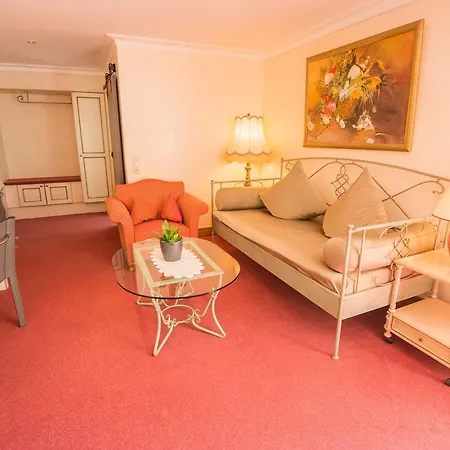 Ringhotel Alpenhof - Patchworkhotel 4* Augsburg