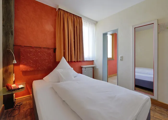 Ringhotel Alpenhof - Patchworkhotel Otel 4*